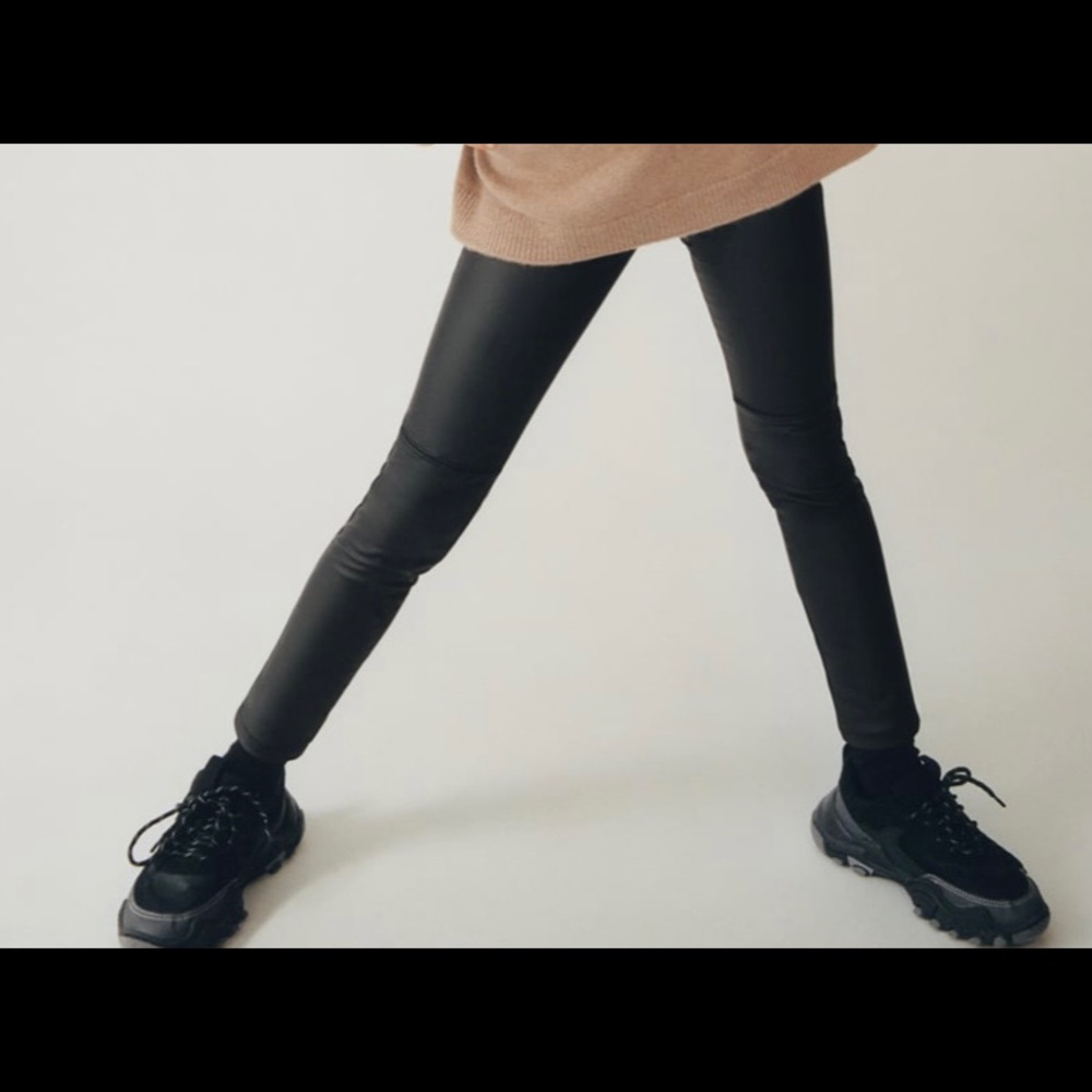 Zara Girl’s Rubberized Leggings